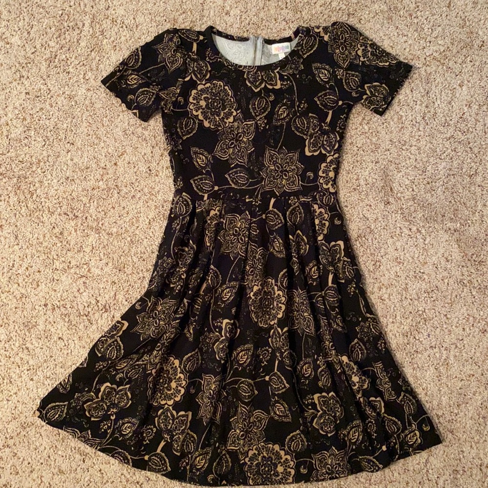 Black & Tan Short Sleeve Dress